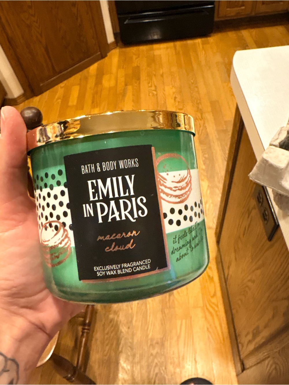 Emily In Paris 3 wick